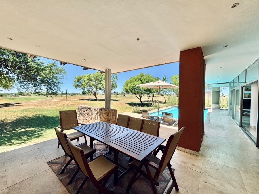 5 Bedroom Property for Sale in Waterford Golf and River Estate Free State